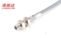 M4超小型電感式接近開關