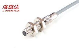 M6超小型電感式接近開關