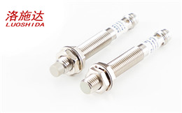M8-M8-60mm圓柱標準型接近開關接頭式
