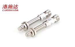 M8-M12-70mm圓柱標準型接近開關接頭式