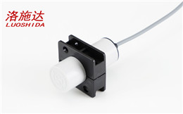 DC D34三線電容式接近開關