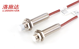 M12高溫150度電感式接近開關(guān)