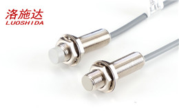 M12模擬量電壓輸出出線式接近開關